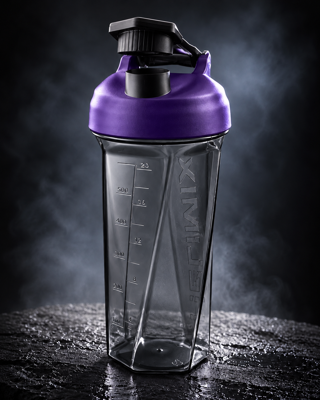 Model H 600 ml sports shaker with a purple lid and transparent smoke body.